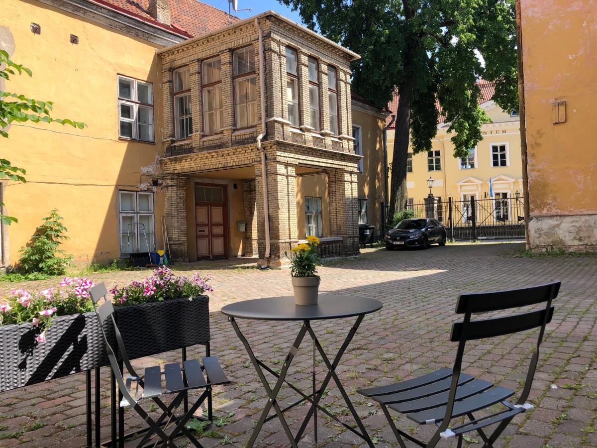 Old Town - Kohtu Apartment Tallinn Dış mekan fotoğraf